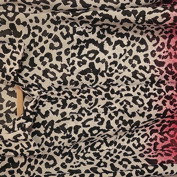 495 EUC Cato 2 Tone Blouse - Picture 3 of 6